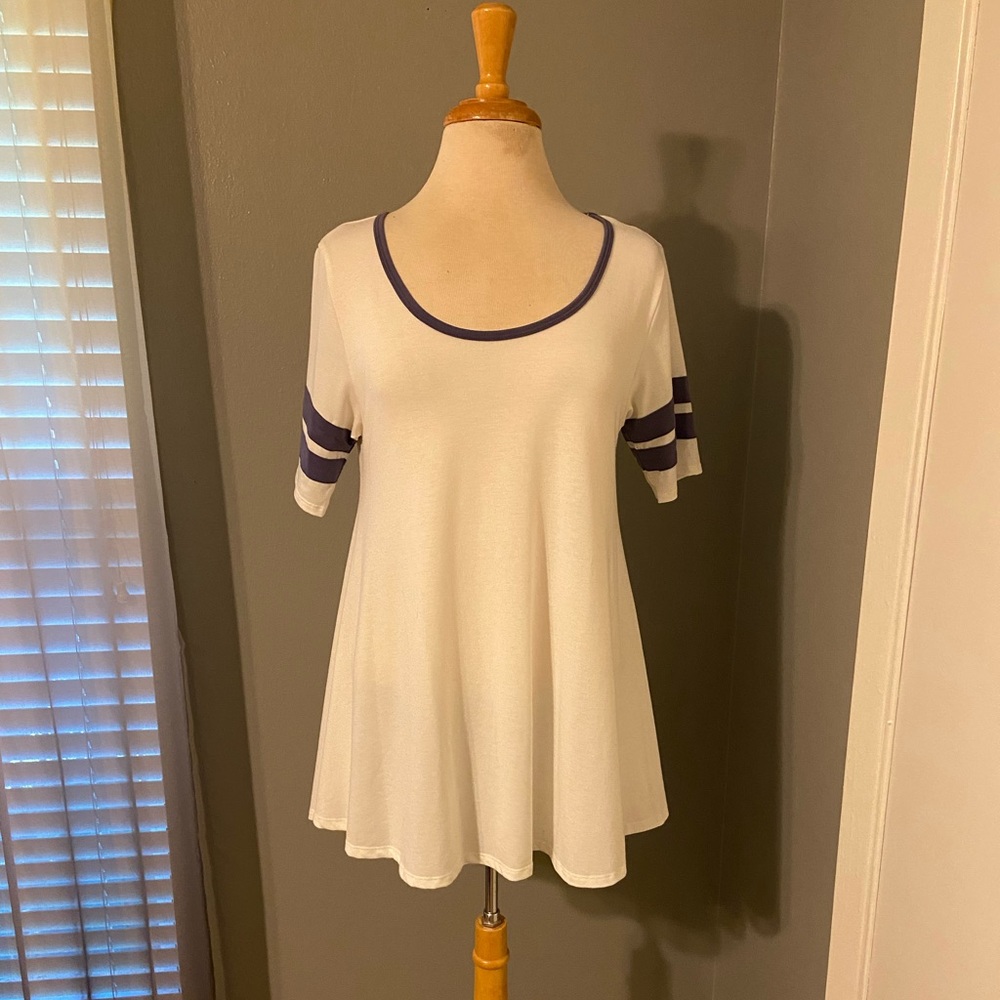 LuLaRoe Top